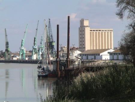 port de 9nitra